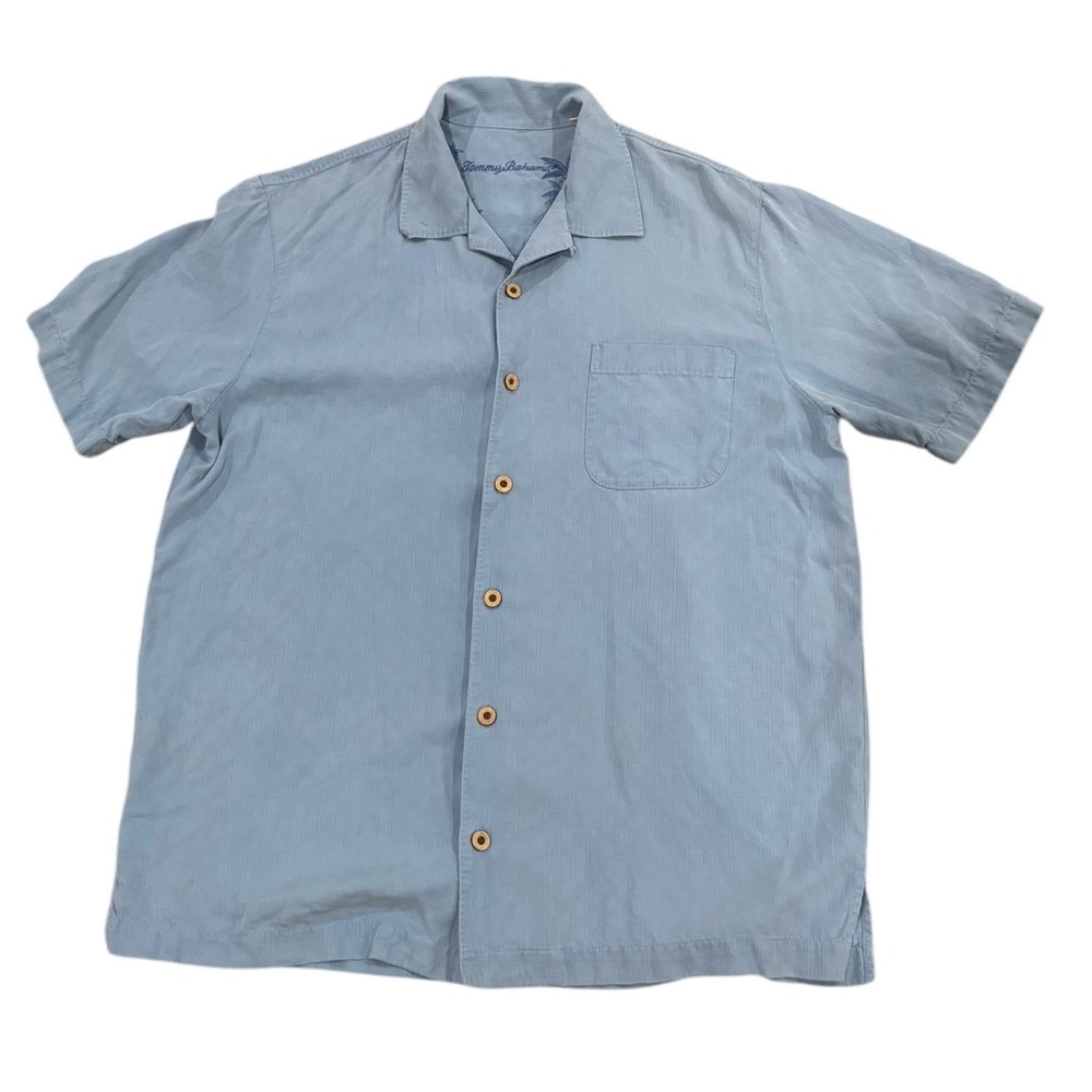 Tommy Bahama Baby Blue Short Sleeve Resort Style Button Up Shirt-size medium